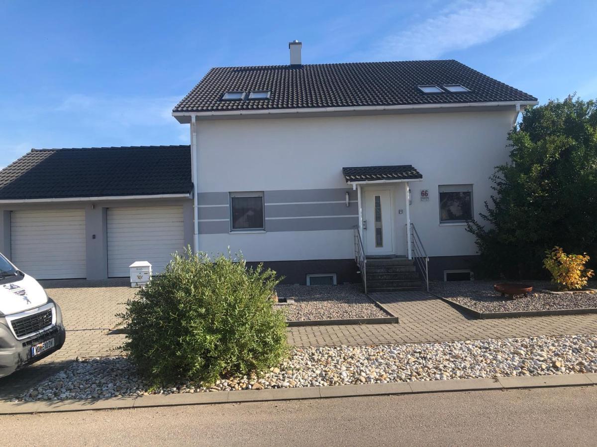 Lakeside Villa Frauenkirchen Exteriör bild